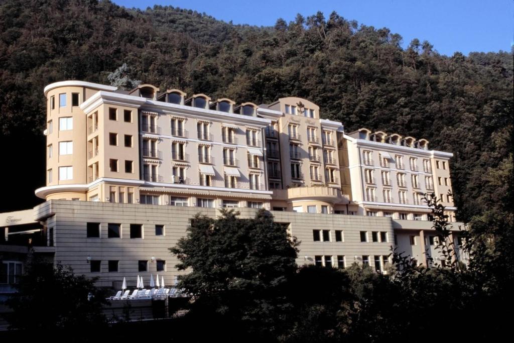 Grand Hotel Antiche Terme Di Пиня Екстериор снимка
